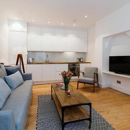 Charming Stylish One-Bedroom Apartment ลอนดอน ภายนอก รูปภาพ