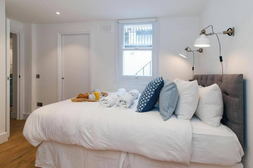 Charming Stylish One-Bedroom Apartment ลอนดอน ภายนอก รูปภาพ